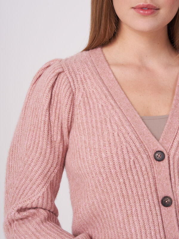 Gilet côtelé boutonné avec manches bouffantes image number 2