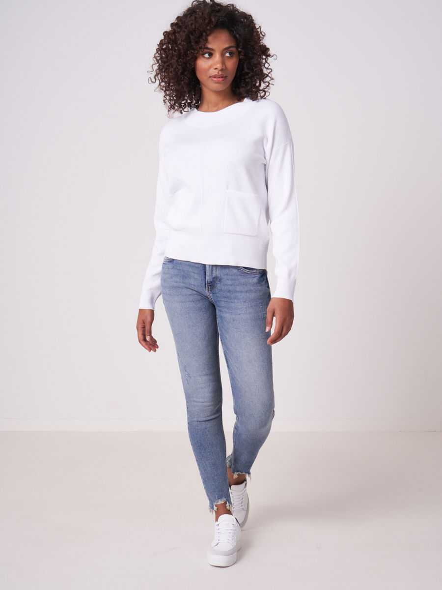 Pull d&eacute;contract&eacute; &agrave; manches larges image number 3