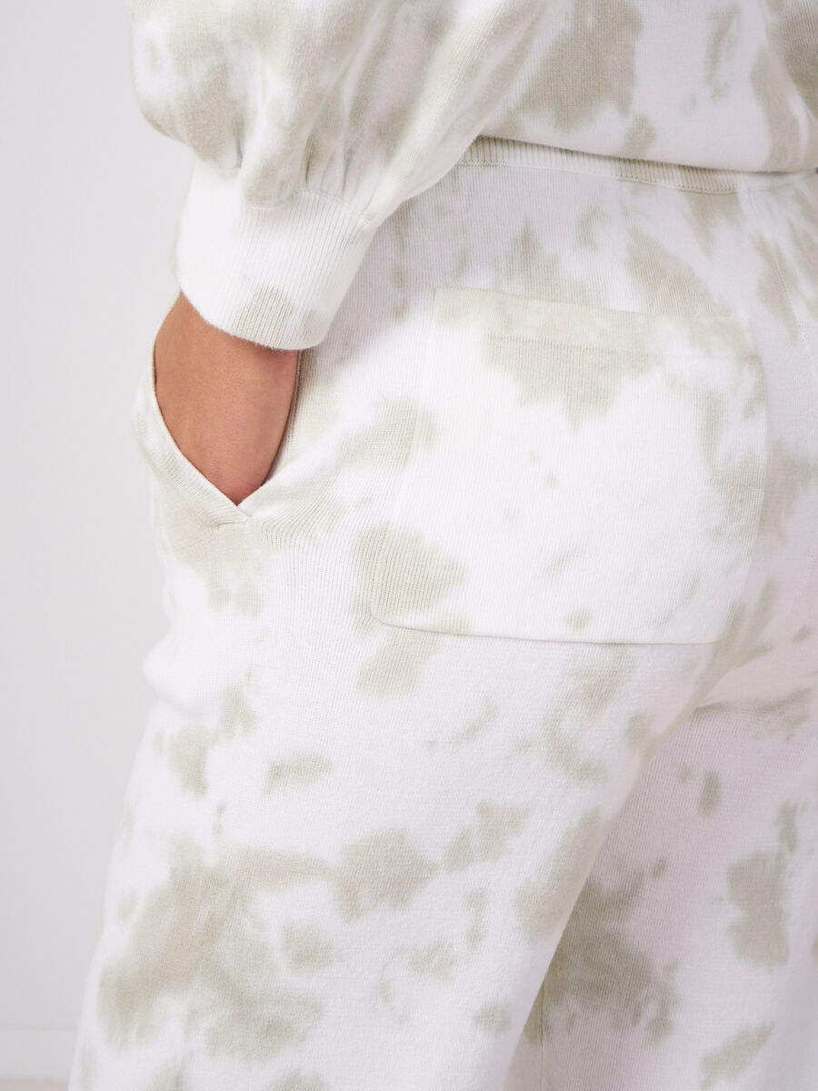 Joggingbroek met tie dye print image number 2