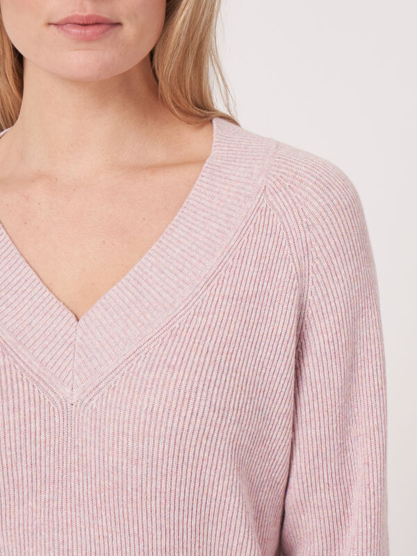 Ribbed cotton blend sweater with pocket image number 2