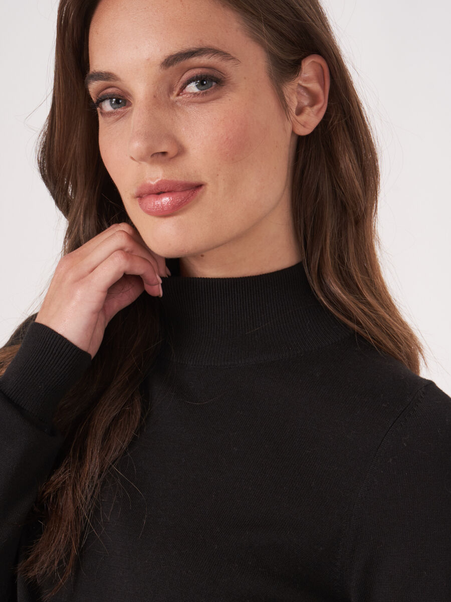 Baumwollmischpullover mit Stehkragen image number 18