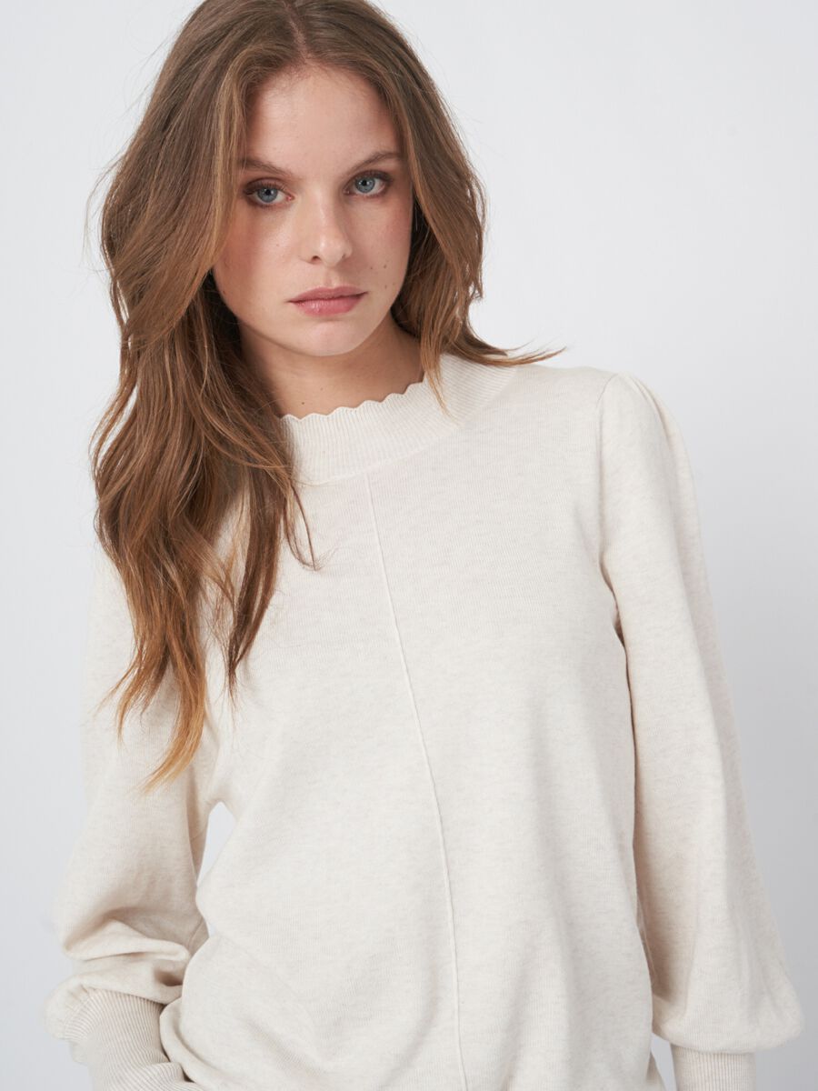 Cotton blend sweater with puff sleeves and scalloped hem image number 3