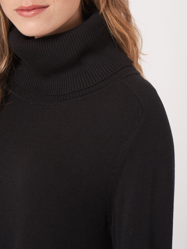 Pull en coton m&eacute;lang&eacute; avec col roul&eacute; &agrave; larges c&ocirc;tes image number 2