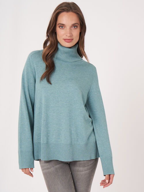 Trui van katoenmix met brede geribde rolkraag