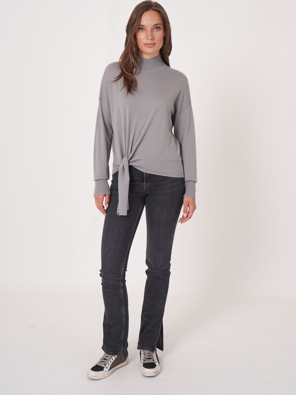 Pull en cachemire avec ourlet &agrave; nouer image number 4