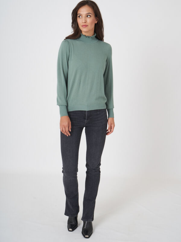 Trui met opstaande ruches kraag van cashmere melange image number 5