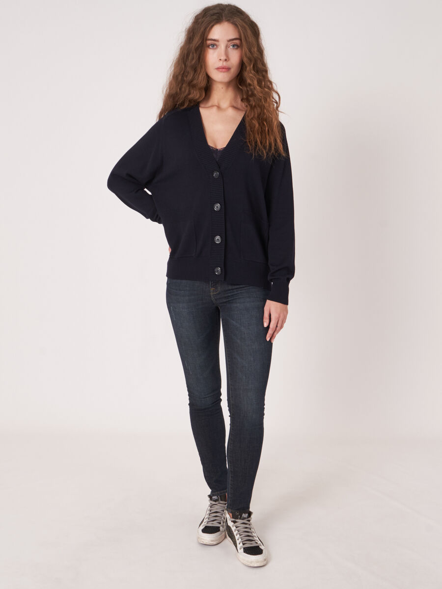 Gilet boutonné à poches en coton mélangé image number 5