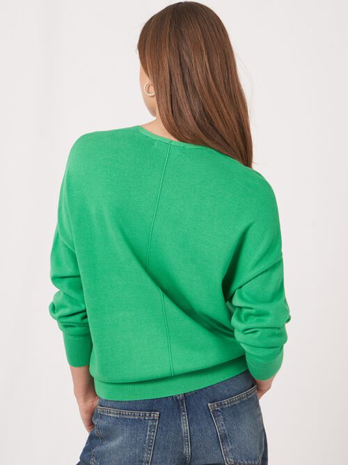 Pullover mit V-Ausschnitt aus Baumwollmischung und Taschen