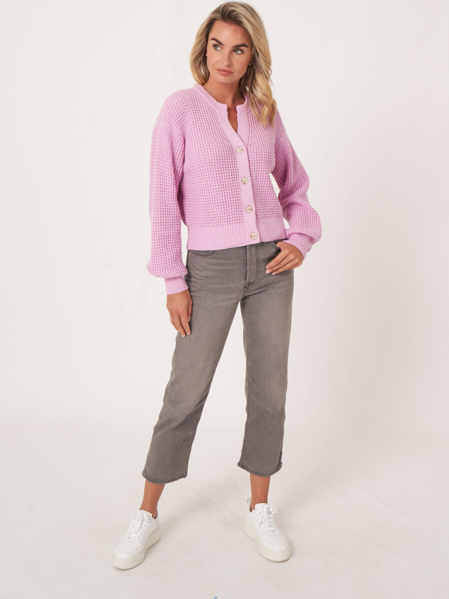 Strickjacke aus grobem Rippenstrick mit Puffärmeln image number 6