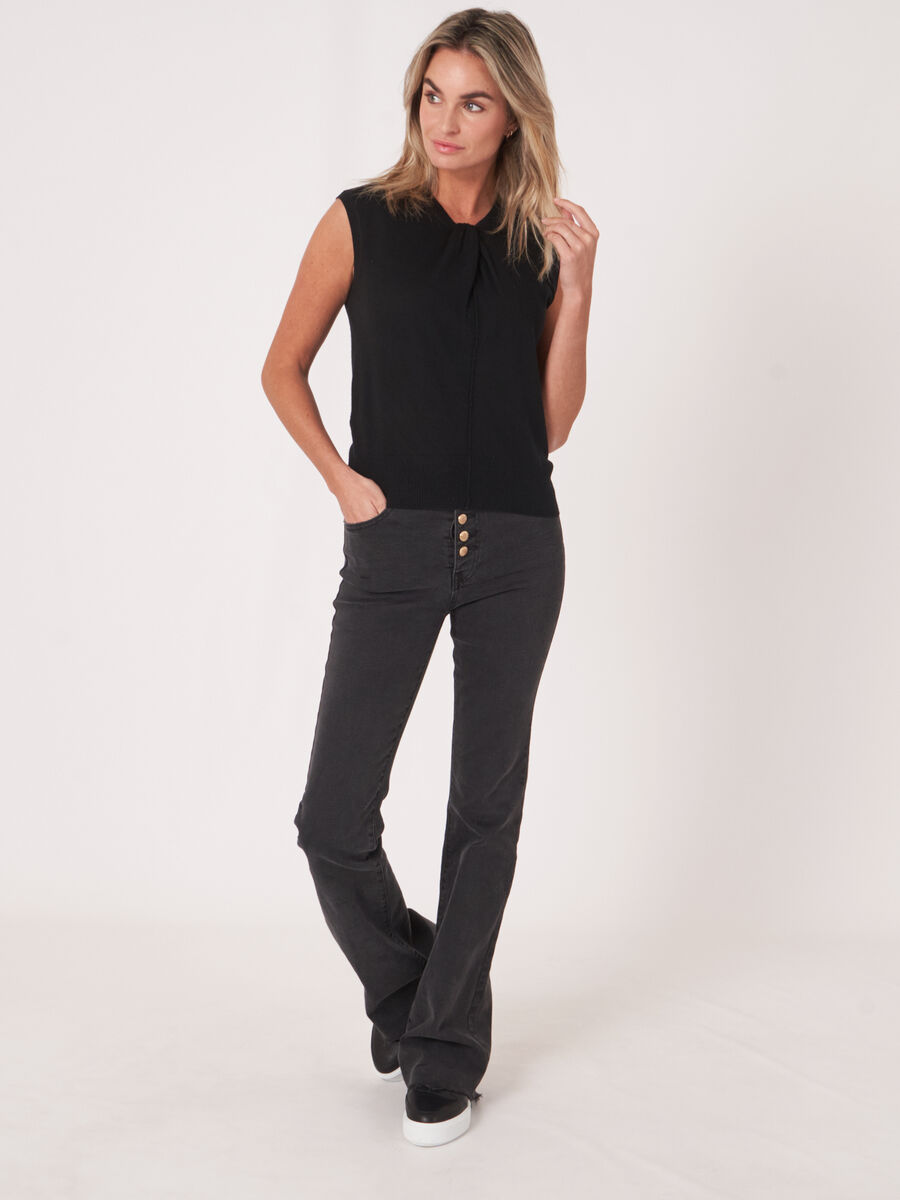 Super fine knit cashmere silk top with neckline with twisted knot detail image number 4