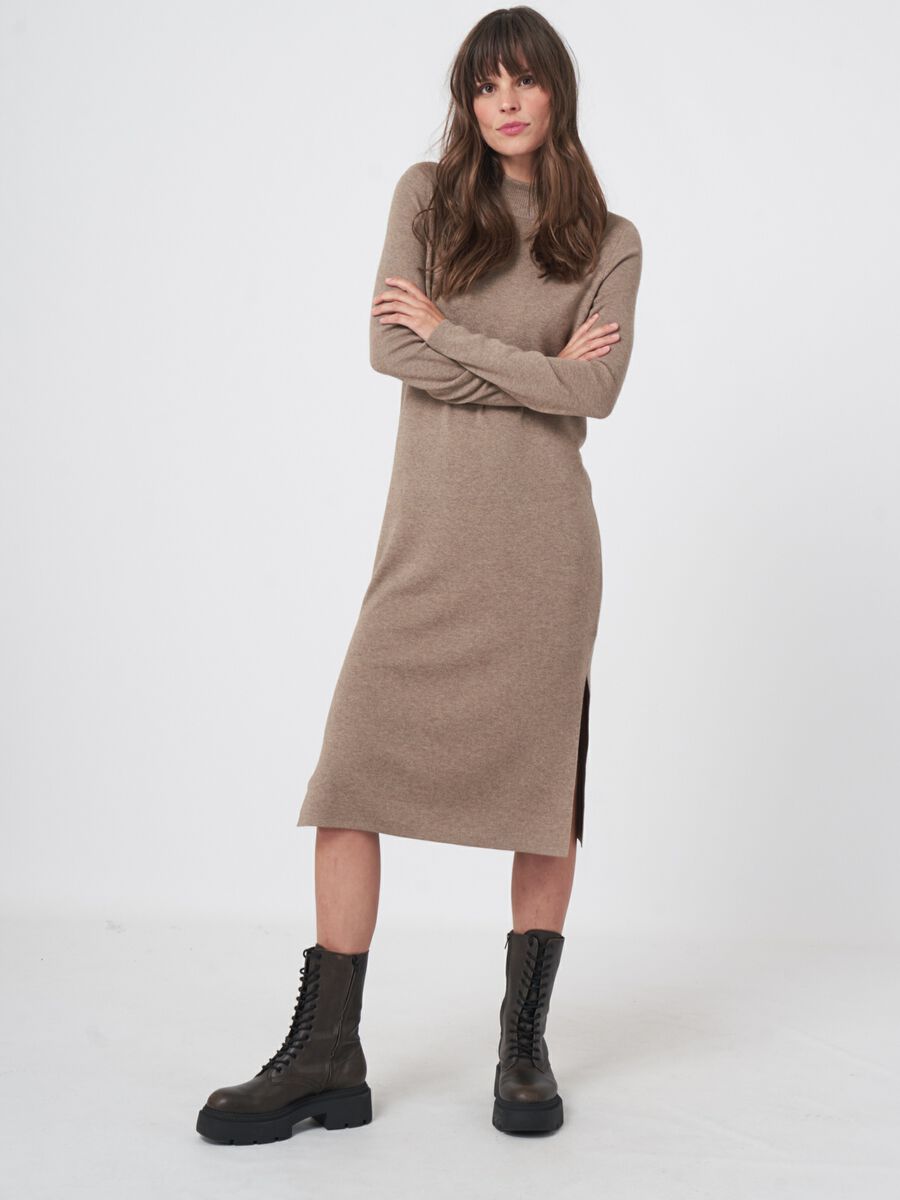 Super fine rib knit dress with stand collar image number 0