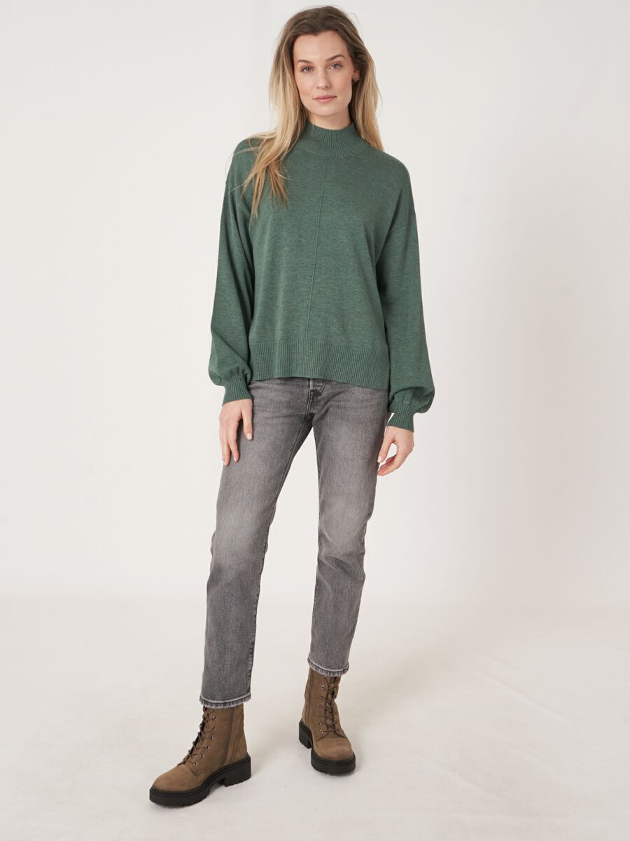 Pull à col montant en coton mélangé avec manches bouffantes image number 5