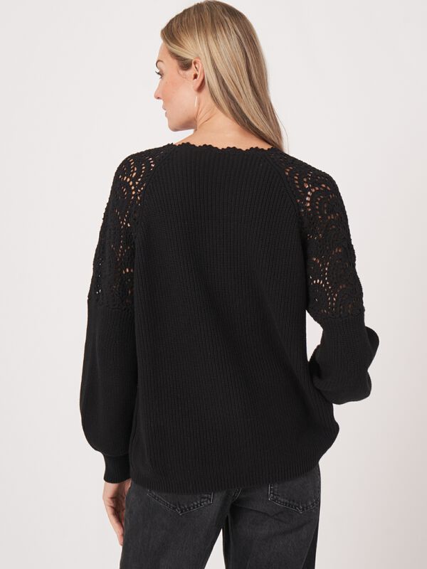 Pull en coton à manches bouffantes avec détails en crochet image number 1