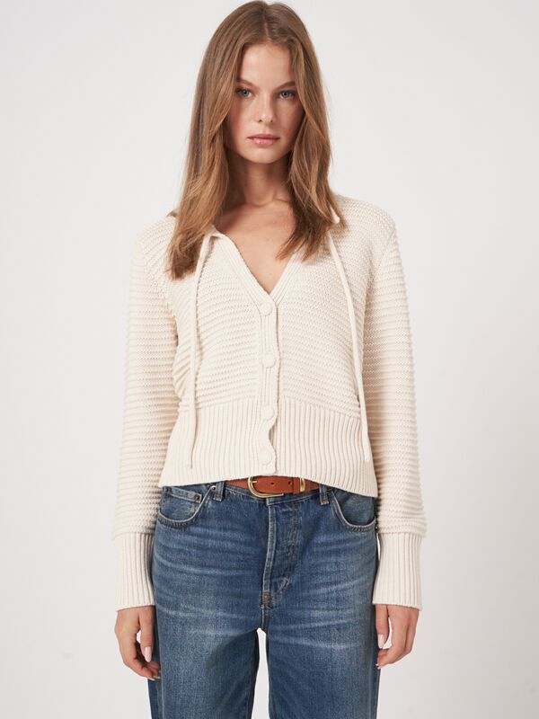 Cardigan en tricot de coton à encolure à nouér image number 1