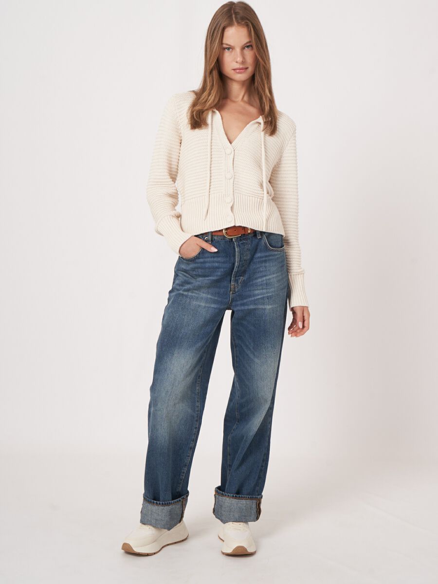 Katoenen gebreid vest met strikkoord image number 5