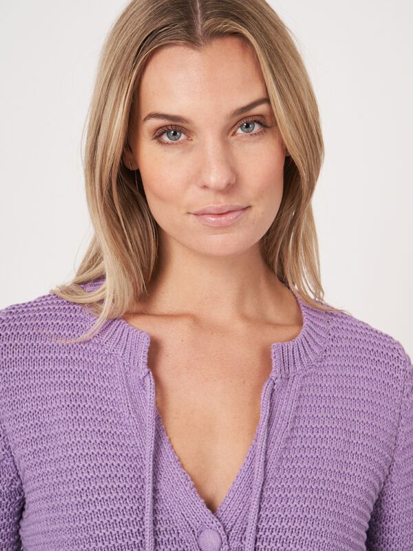 Cardigan en tricot de coton à encolure à nouér image number 3