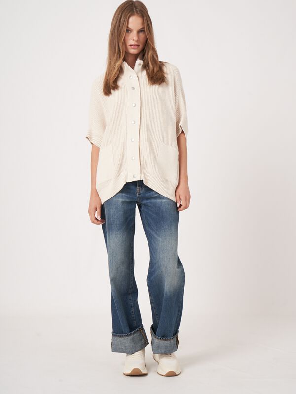 Poncho-Strickjacke mit Druckkn&ouml;pfen und Taschen image number 5