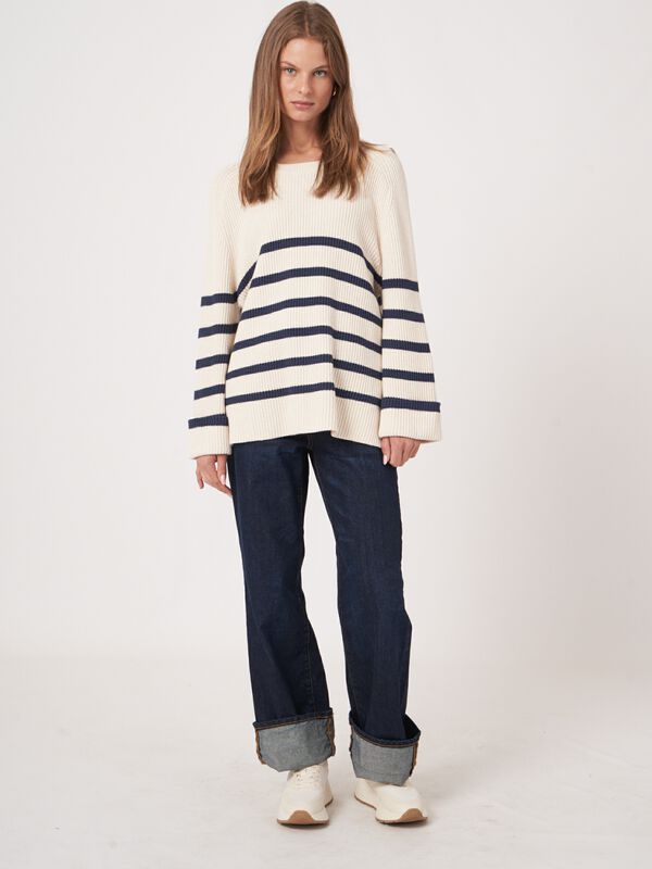 Boat neck striped sweater with flare sleeves image number 5
