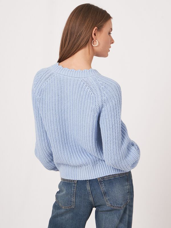 Grof gebreid ribvest met zakken image number 1