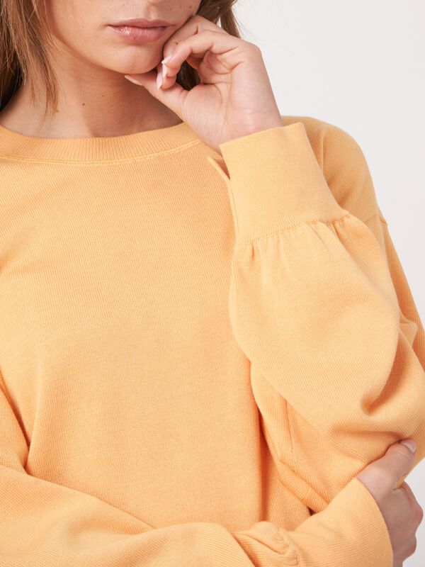 Pull en coton mélangé avec fentes sur le devant image number 3