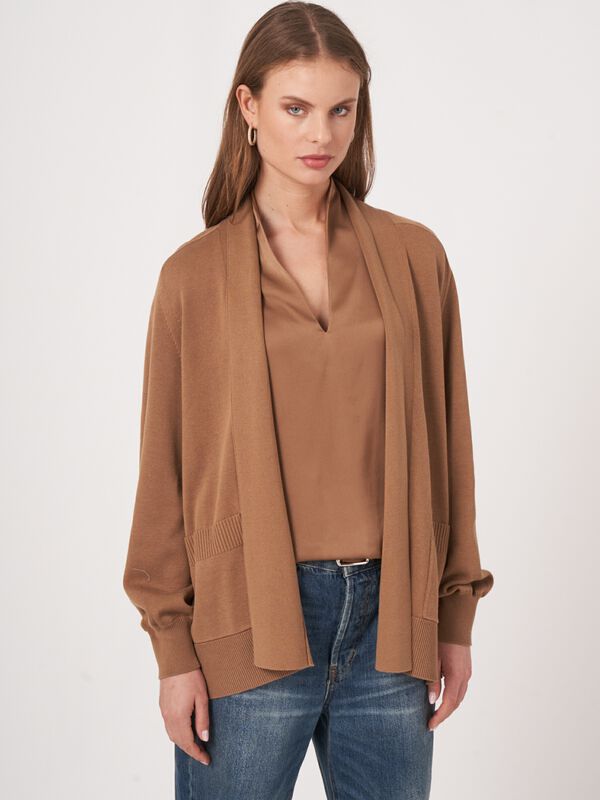 Fine knit cotton blend cardigan with pockets image number 0