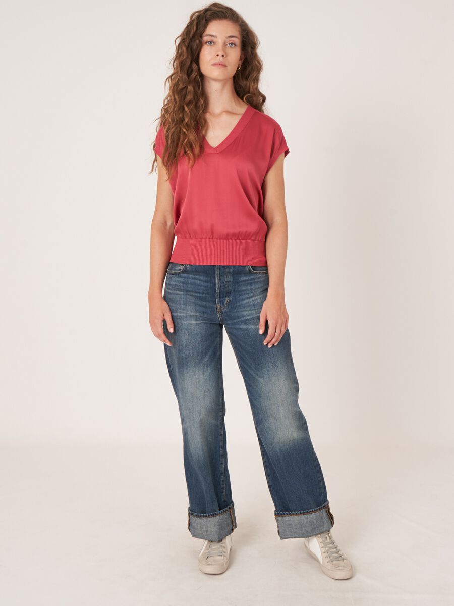 Ärmelloser Pullover mit Seidenfront image number 4