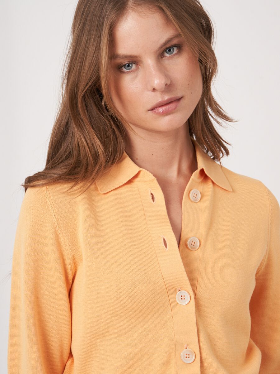 Strickjacke mit Polokragen und Knöpfen image number 3