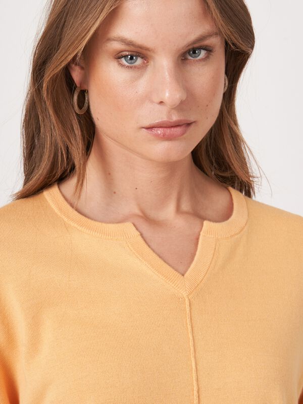 Pull coton ample en maille fine avec ourlet élastiqué image number 3