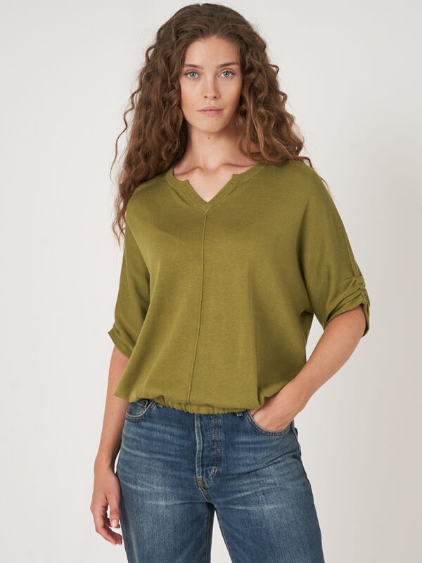 Loose fit cotton knit sweater wit elastic hem image number 1