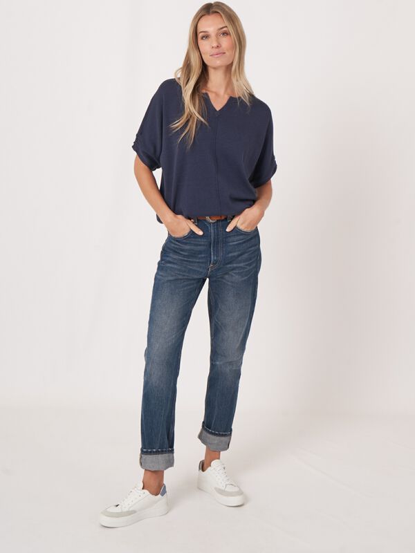 Locker geschnittener Baumwollstrickpullover mit elastischem Saum image number 4