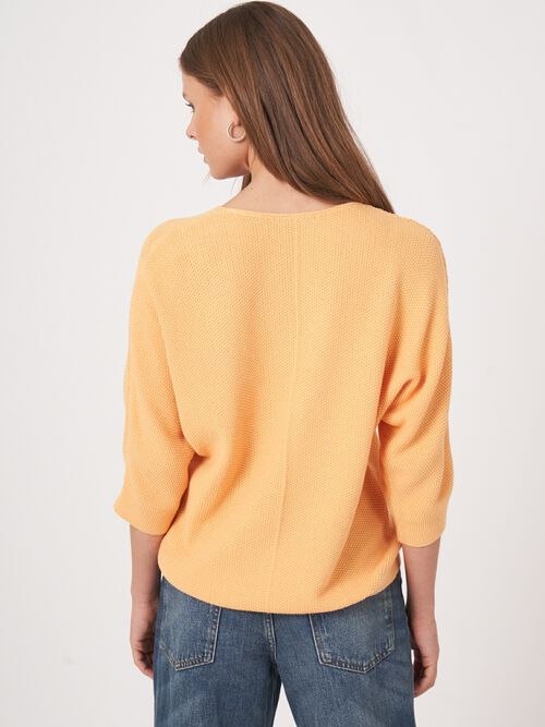 Pull texturé à col V en pur coton