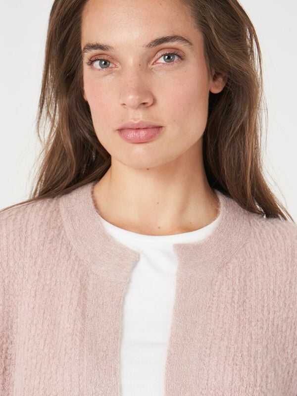 Flauschige Strickjacke aus Alpakamischung  image number 4