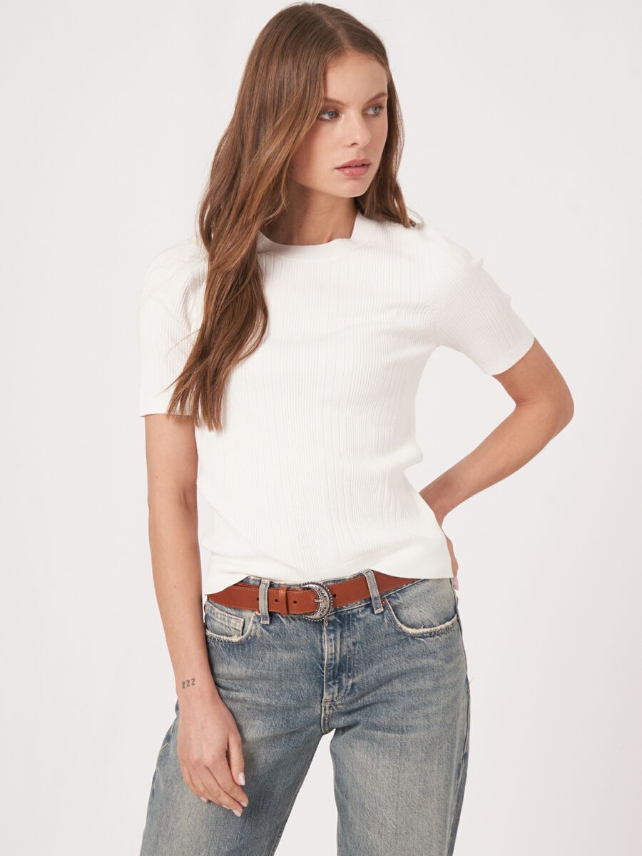Short sleeve rib knit top image number 0