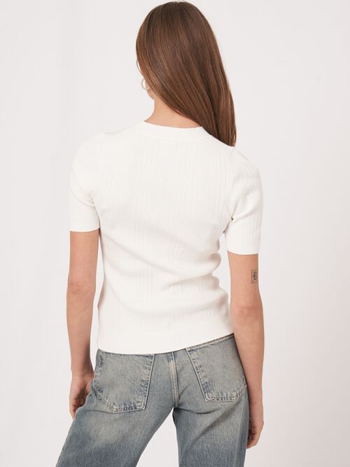 Short sleeve rib knit top