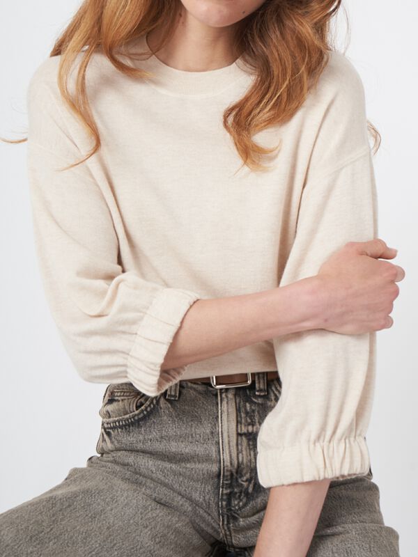 Super fine knit cashmere blend sweater with oversized sleeves image number 1