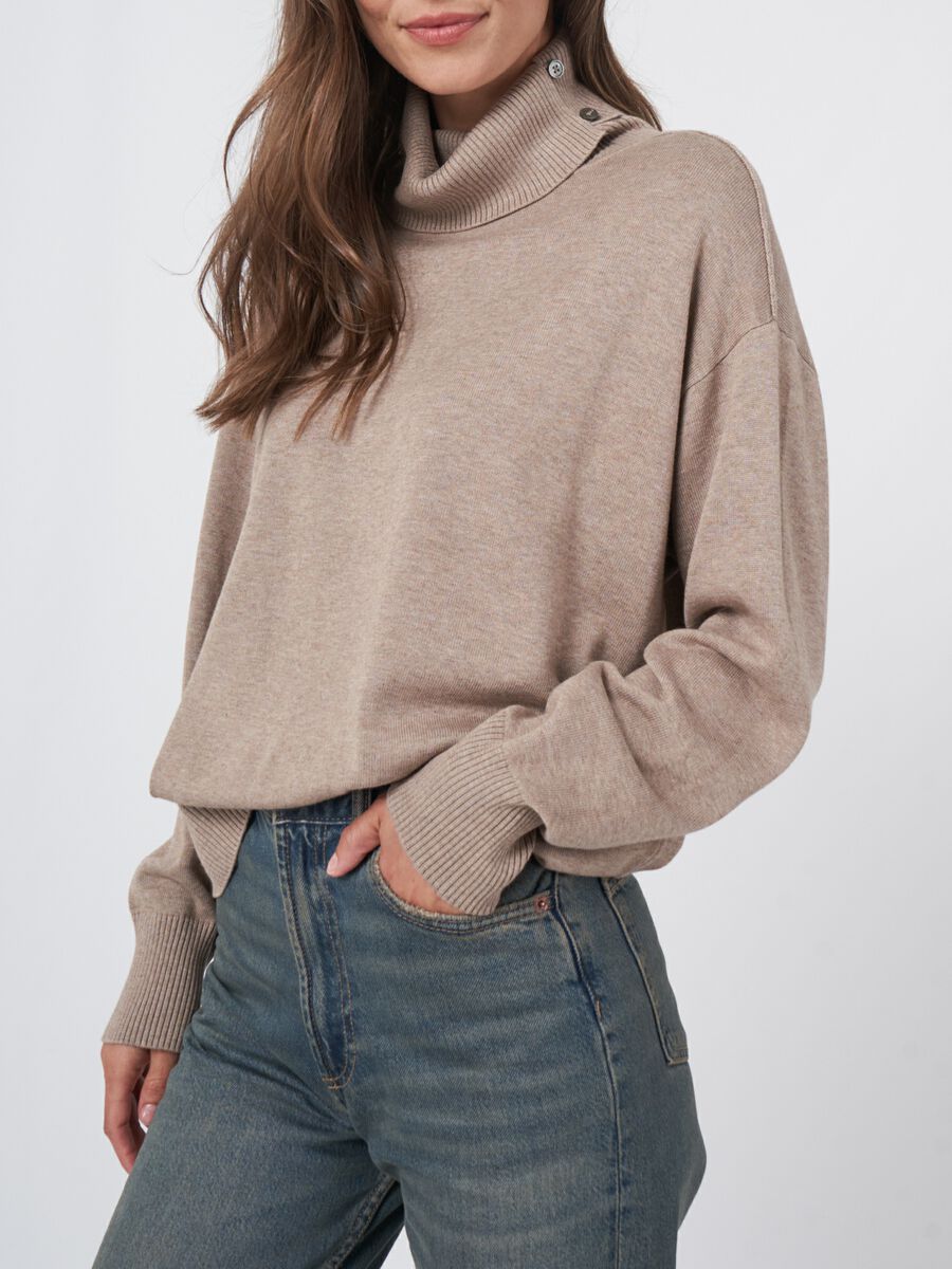 Rollkragen-Pullover aus Baumwollmischung image number 2