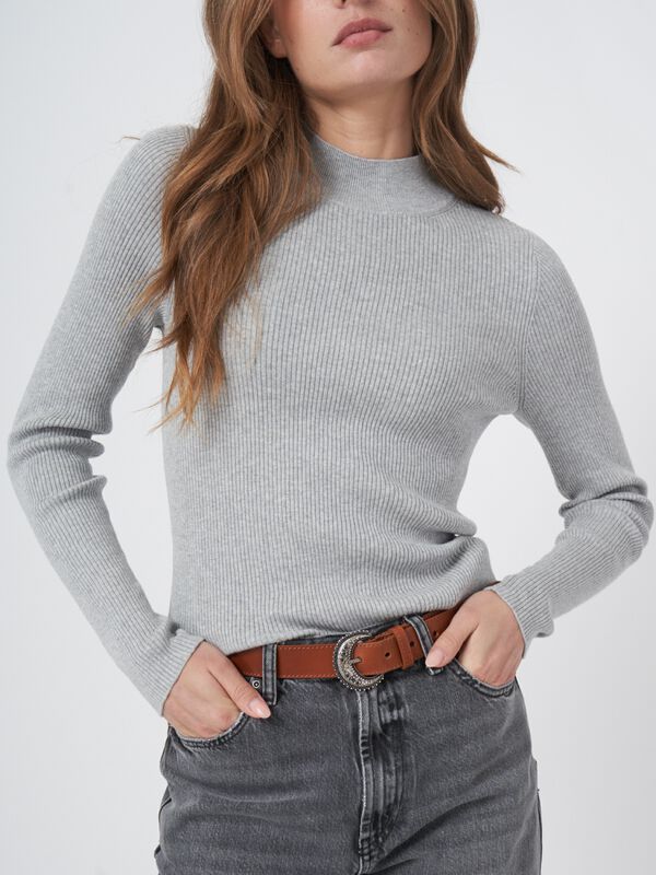 Cotton blend fine rib knit turtleneck sweater image number 3