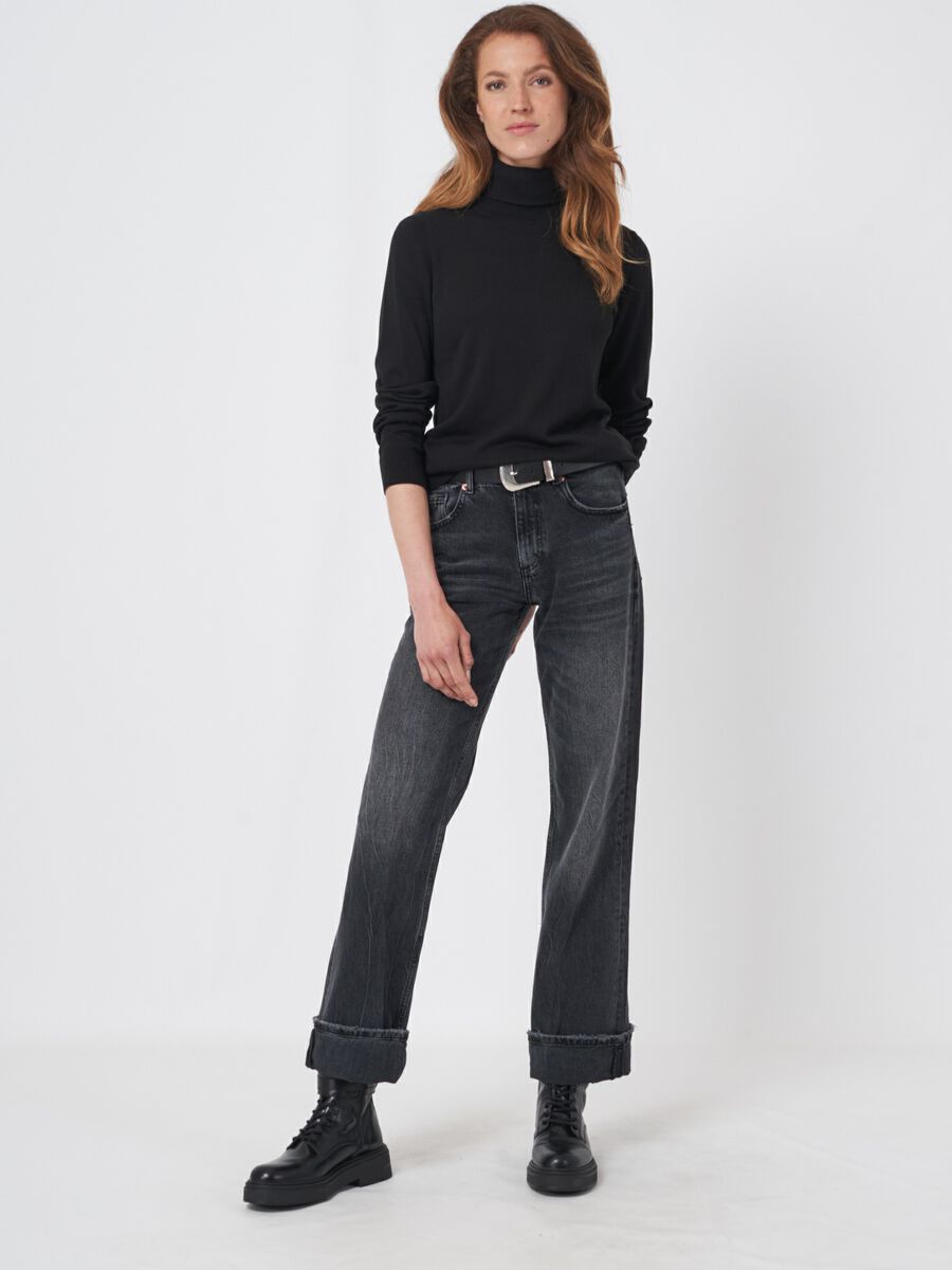 Fijn gebreide trui met rolkraag van katoenmelange image number 2