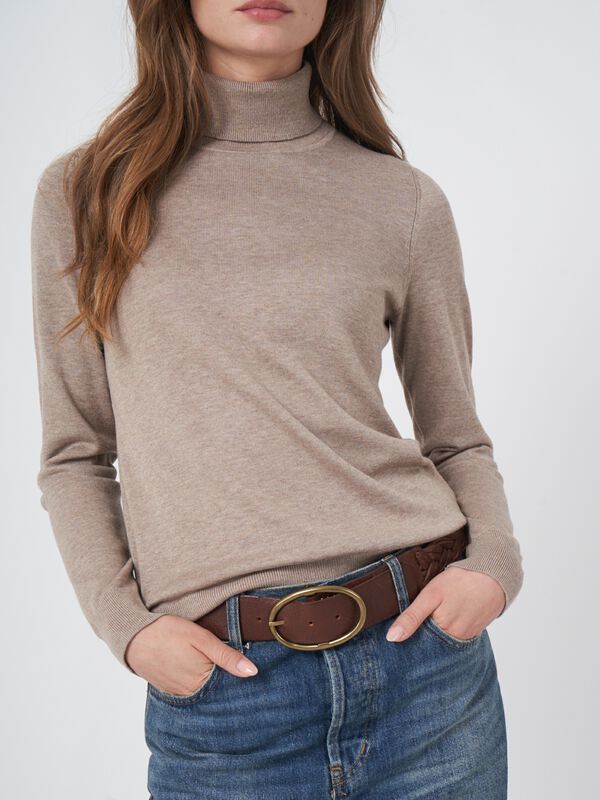 Cotton blend fine knit turtleneck sweater image number 2