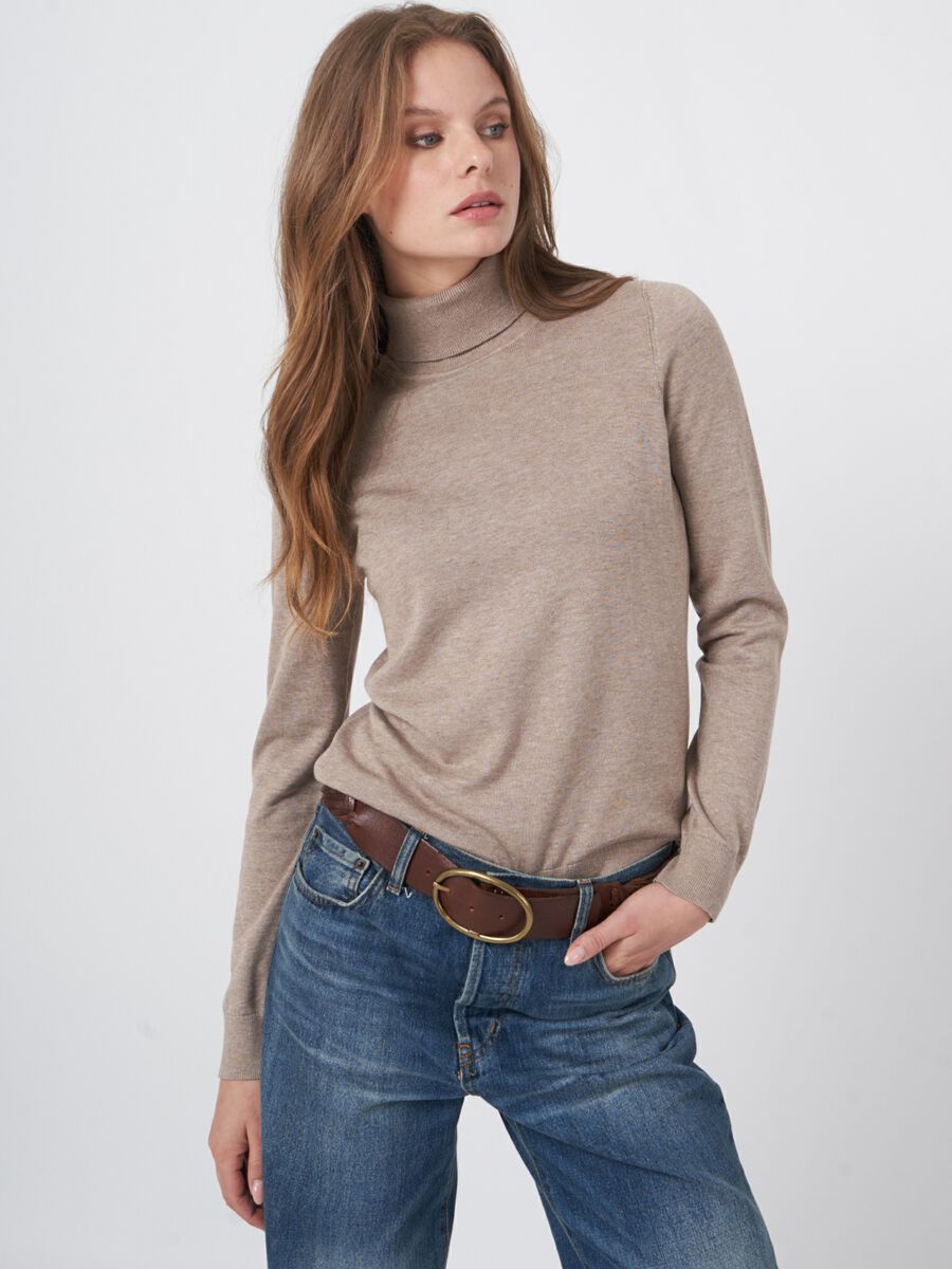 Pull col roulé en mélange de coton image number 4