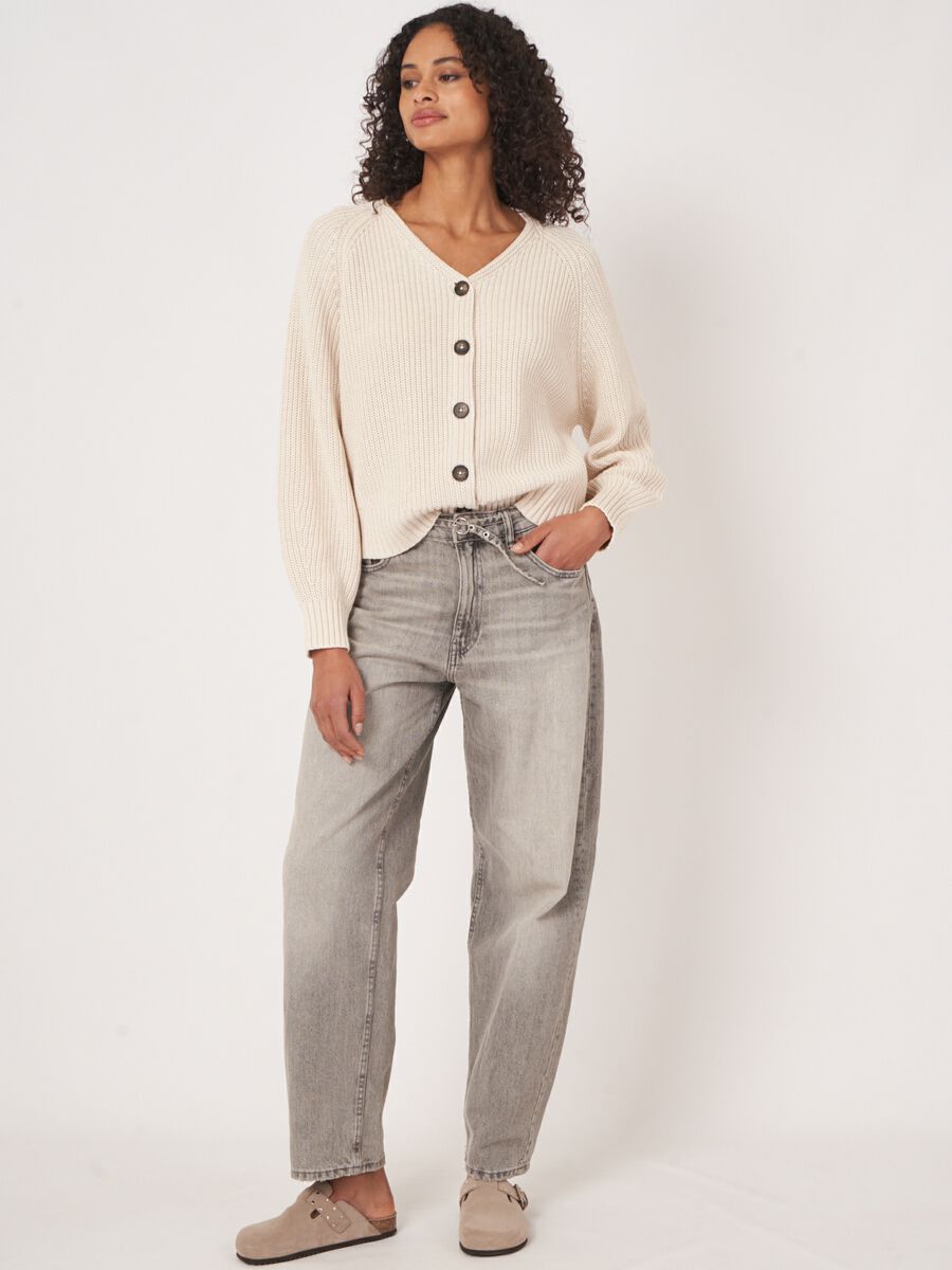 Cardigan en coton épais côtelé avec col en V image number 5