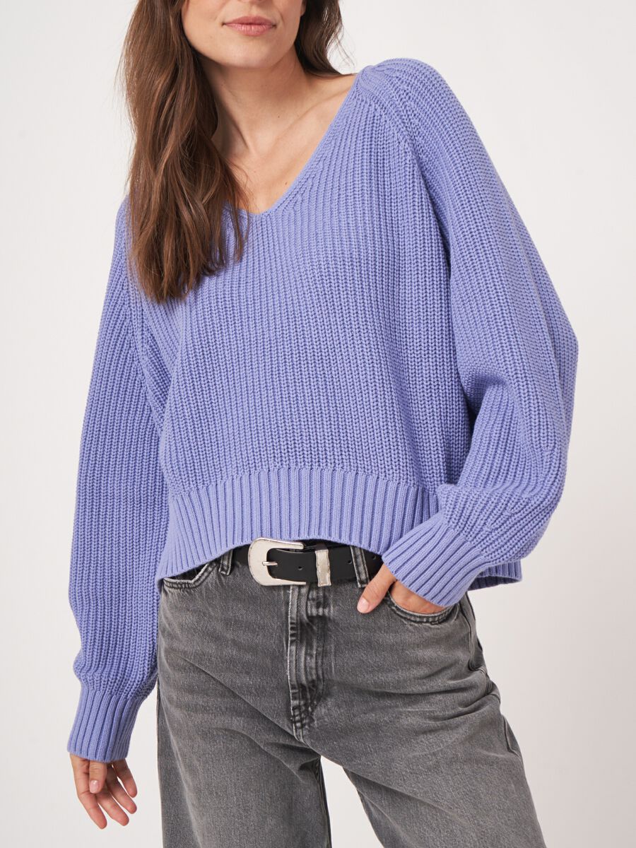 Baumwoll-Grobstrickpullover mit V-Ausschnitt image number 3