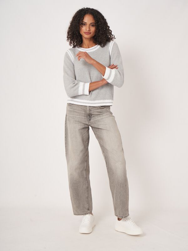 Cotton knit sweater with contrasting crochet seams image number 6