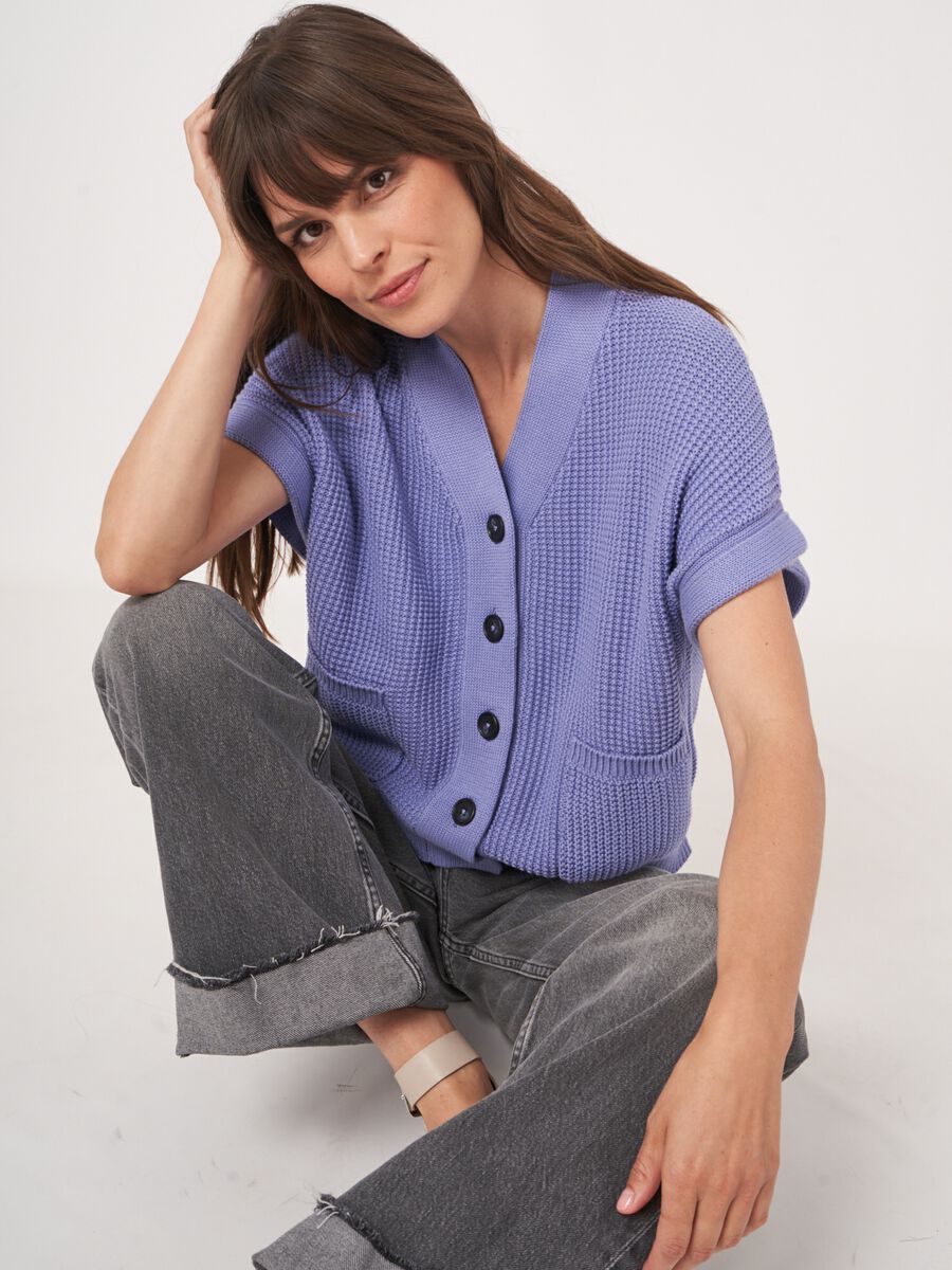 Cardigan sans manches surdimensionné en coton texturé avec poches image number 3