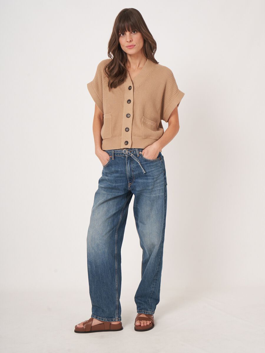 Cardigan sans manches surdimensionné en coton texturé avec poches image number 5