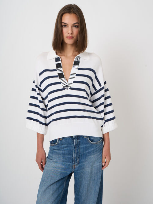 Pull &agrave; col polo ray&eacute; avec d&eacute;tail de paillettes