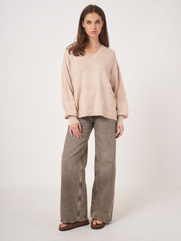 V-neck sweater with textured stripes image number 5