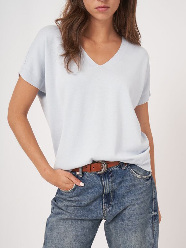 Pull sans manches en fine maille côtelée en cachemire et coton image number 4