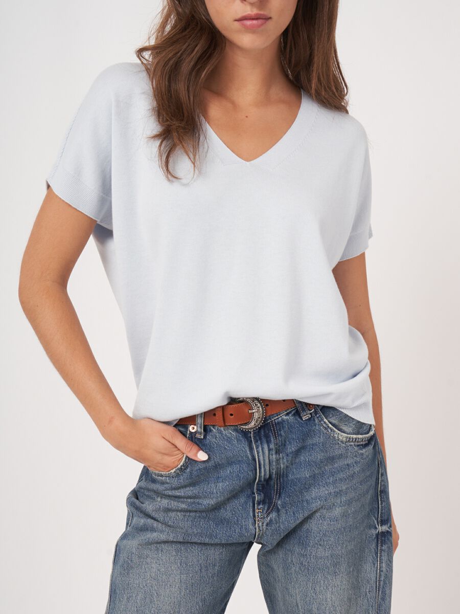 Mouwloze fijn geribde trui van cashmere en katoen image number 4