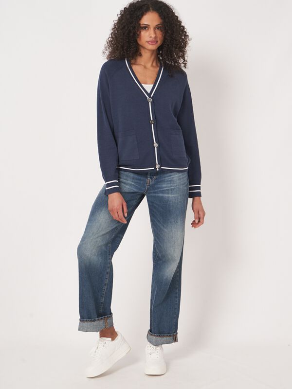 Cotton blend cardigan with pockets with stripe detail image number 3